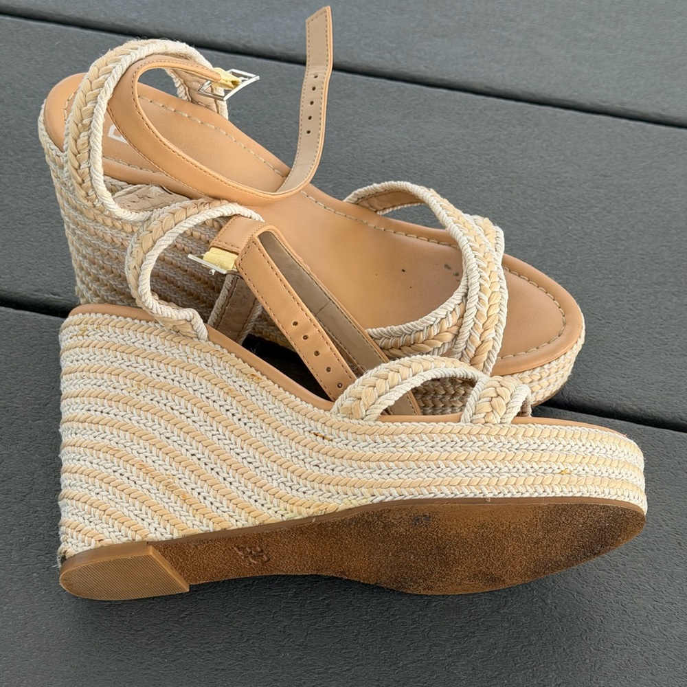 BP  Sandals Wedges  Platform  Neutral Casual Summer Size 7 - Picture 6 of 15